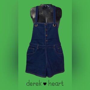 Derek Heart - stretchy denim overall shorts